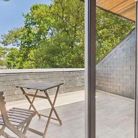 600 M De La Plage, Maison Et Jardin Pour 8 Holiday home